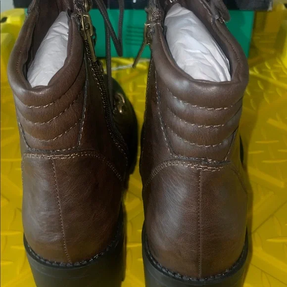 2 Lips Too Dark Brown Combat Boots - Picture 6 of 8